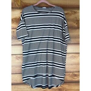 Lularoe Irma Small High Low Tunic Top Shirt Black‎ White Striped